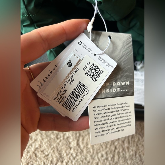 NWT Wunder Puff Trapper Hat in Everglade Green size Small/medium - Picture 6 of 9